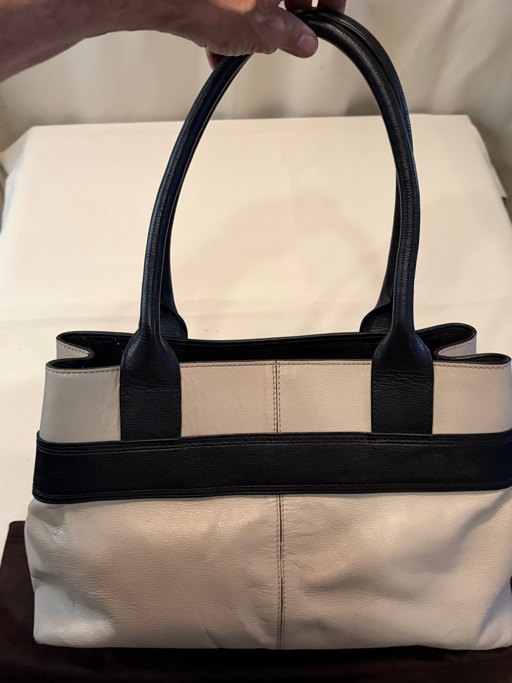 kate spade Black and Cream Leather Bow Tote - Picture 3 of 12